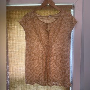 Yellow old navy maternity blouse size medium